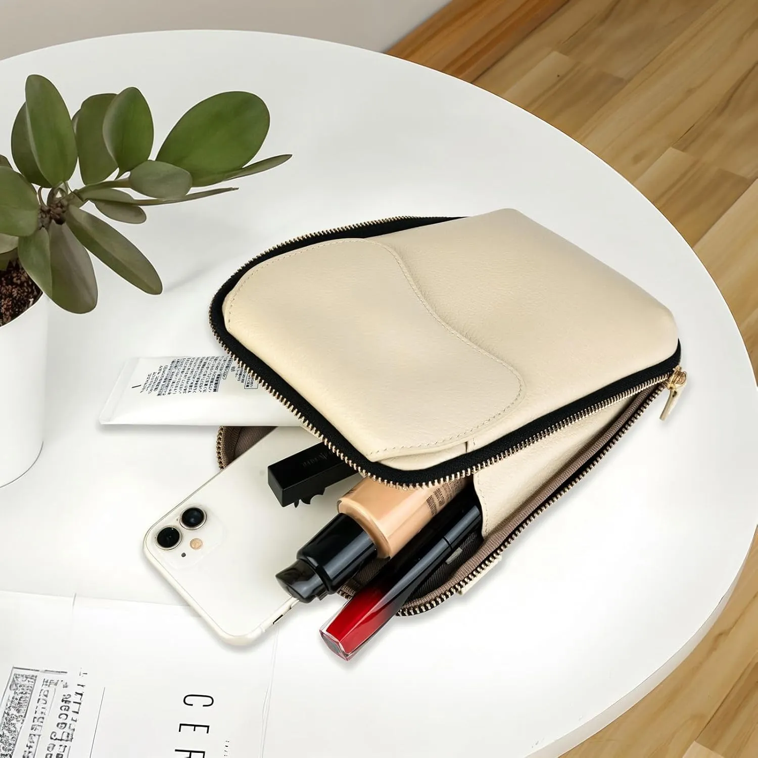 REAL LEATHER CROSSBODY HANDBAG FOR WOMEN,SMALL SIZE PHONE BAGS WITH MAGNETIC LOCK,ZIPPER CLOSURE