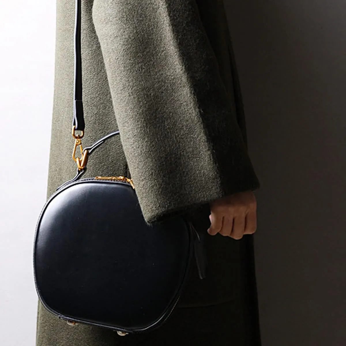 Retro Round Handbags for Women Cowhide Top-Handle Satchel Fashion Purse Small Shoulder Bag Tote Clutch