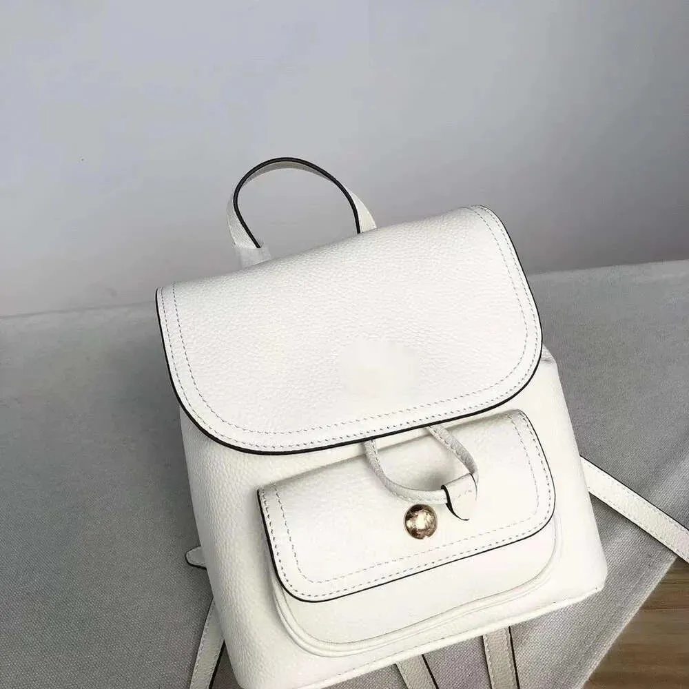 Riya 13 Stay Cord Hasp Opening Closing Backpack Style Designer New Coaches Mini Womens Backpack Versatile Backpack Trend Light Book Bag Macaron Womens Bag