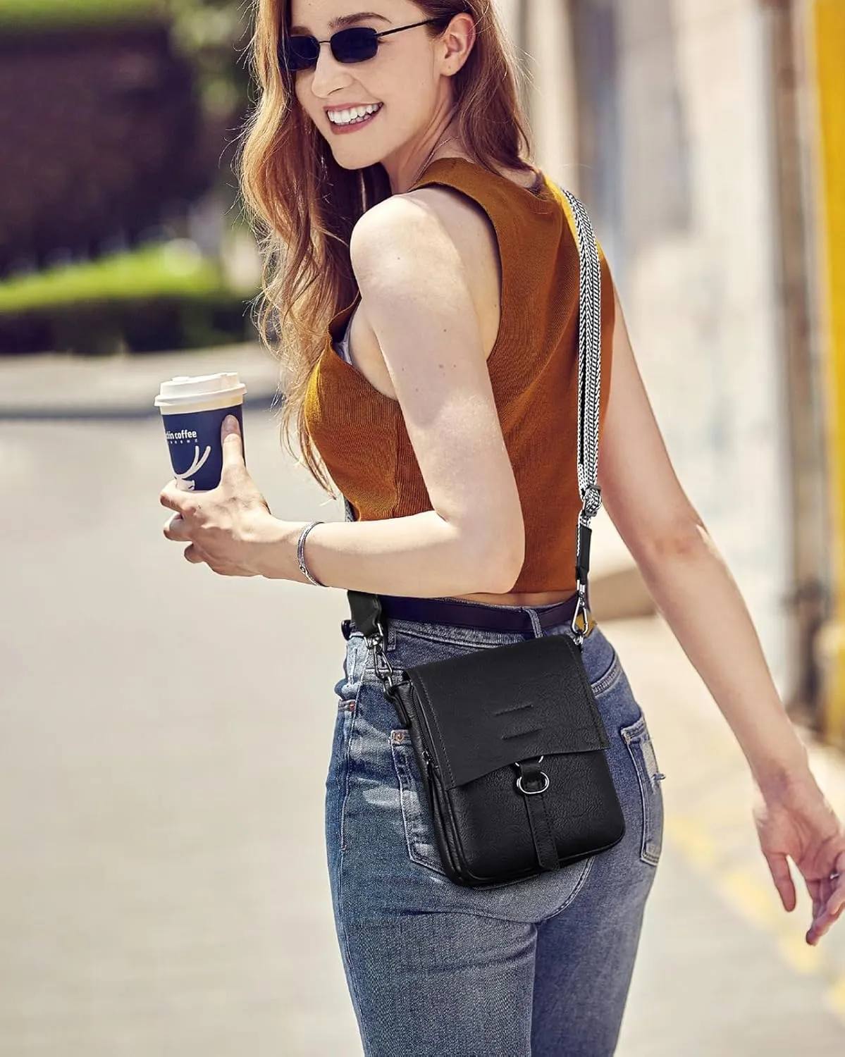 Small Crossbody Bags for women,Soft Leather Cell Phone Purse Lightweight,Little Crossbody Purses Women Trendy with Card slots