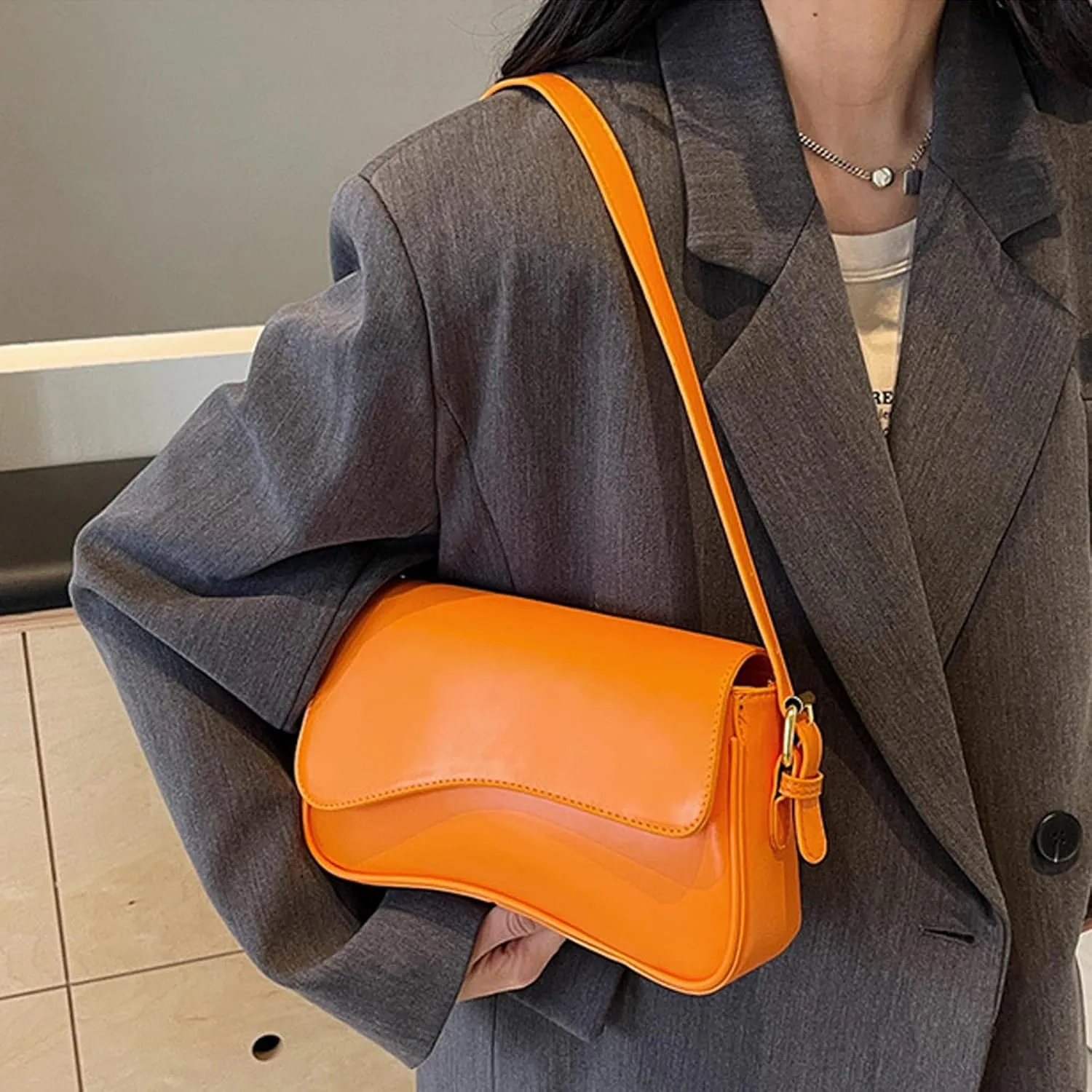 Small Shoulder Bags for Women,Crossbody Purses,Retro Vegan Leather Tote Handbag, Clutch Hobo Purse with Zipper