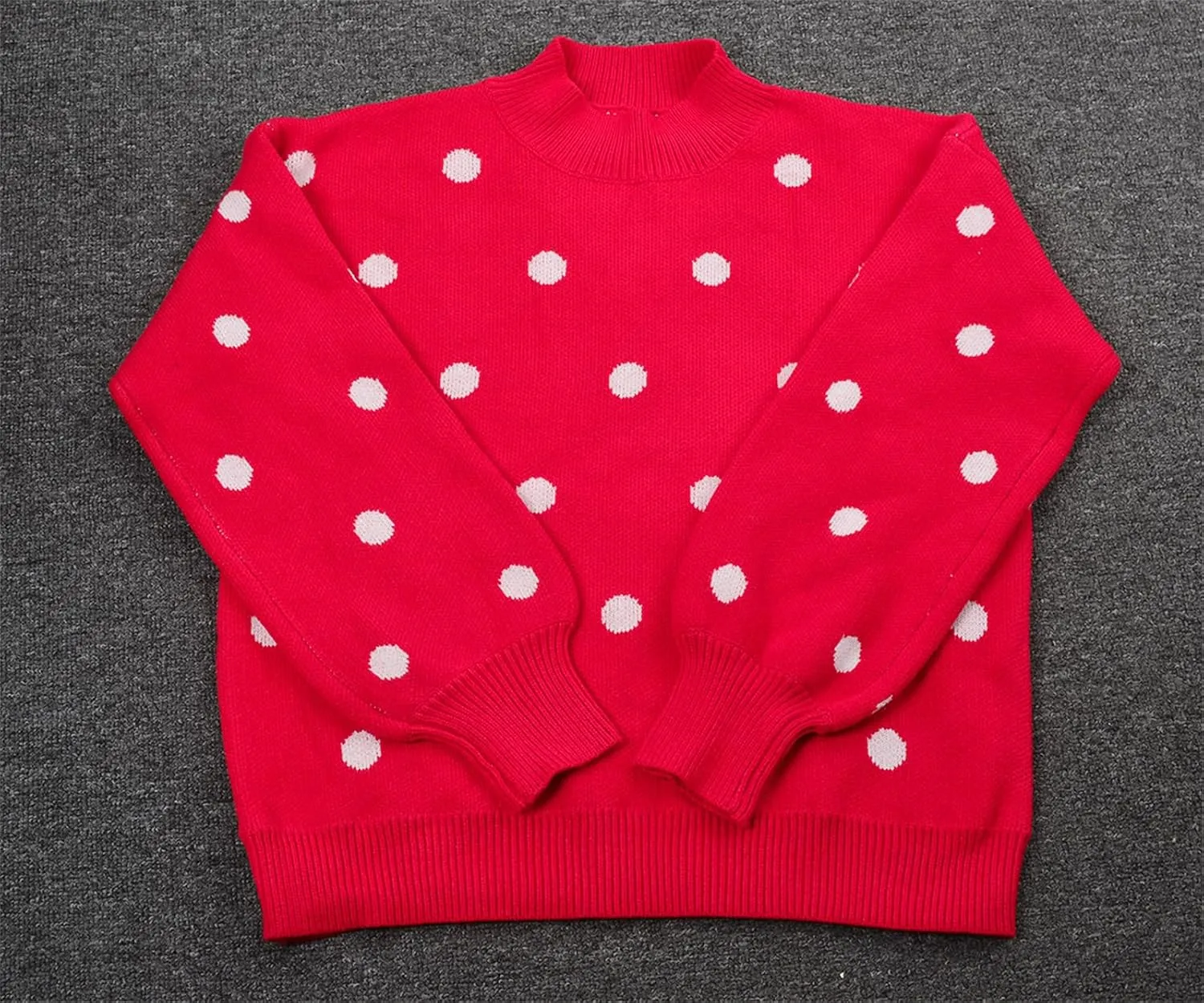 Womens Autumn Winter Sweaters Warm Comfortable Pullovers Casual Fashion Cardigans Ladies Polka Dot Knit Sweater