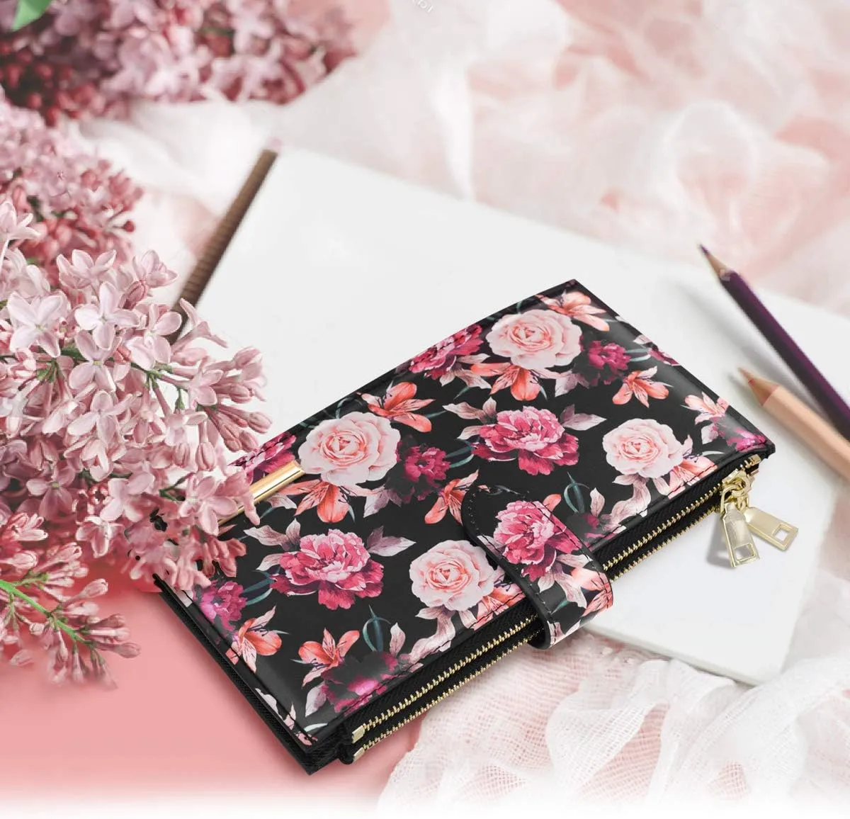 Womens RFID Blocking Large Capacity Wallet Multi Card Organizer Bifold Wallet for Women with Zipper Pocket
