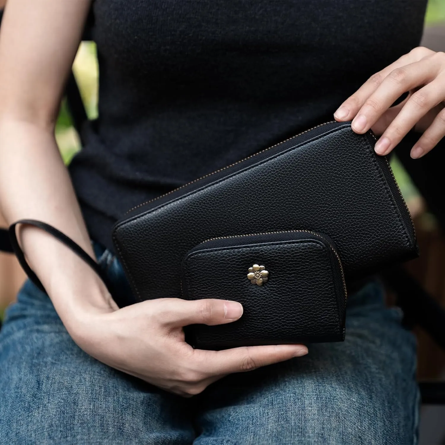 Women's Wallet RFID Blocking Leather Zip Around Large Capacity Card Holder Ladies Phone Clutch Long Purse Wristlet